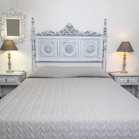 Casas De Tourim ヴィラ