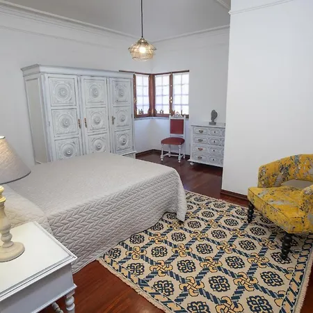 Willa Casas De Tourim *