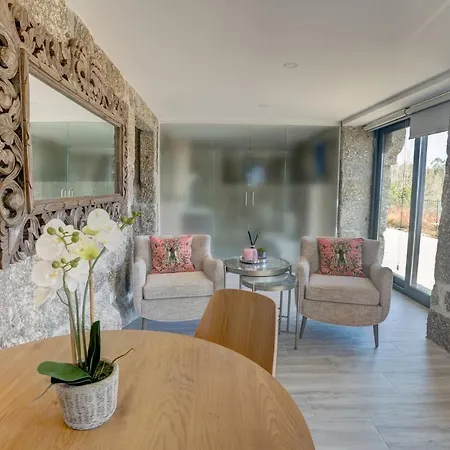Casas De Tourim