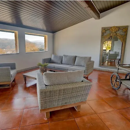 Casas De Tourim