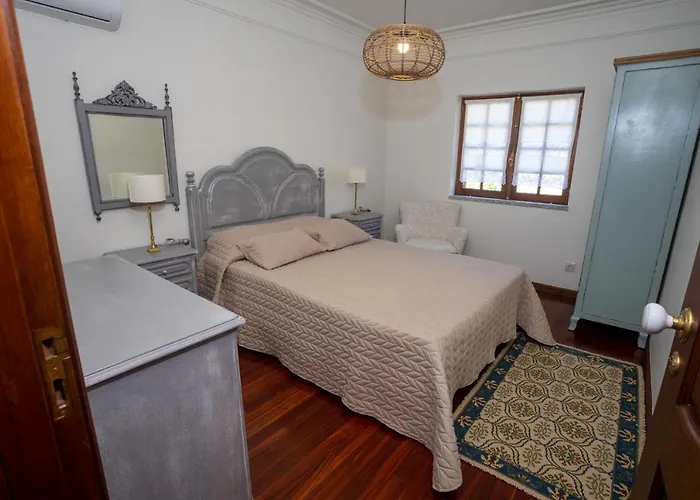 别墅 Casas De Tourim