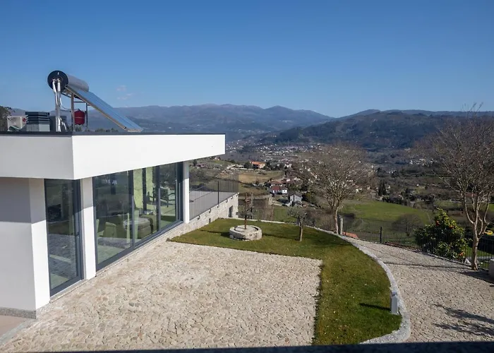 别墅 Casas De Tourim