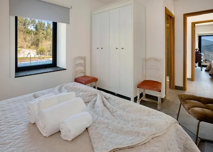 Casas De Tourim 阿尔库什迪瓦尔德维什