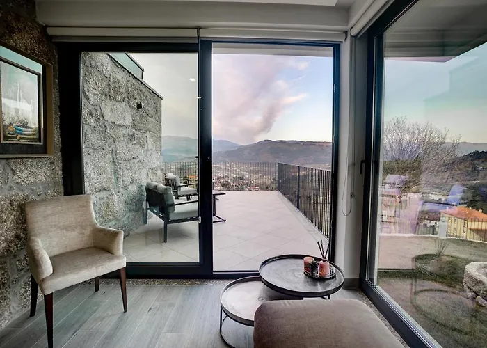 Casas De Tourim * Arcos de Valdevez